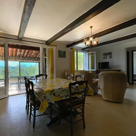 6 Pers In - 20 Min From Cannes Holiday home *